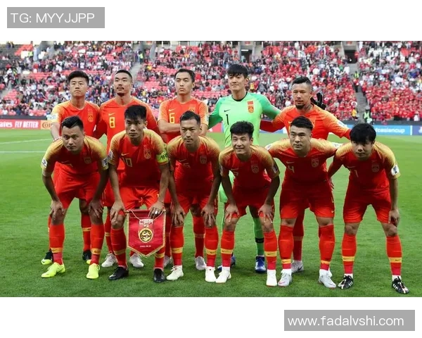 中国队对阵伊朗队里皮执教下的战术较量与球队表现分析